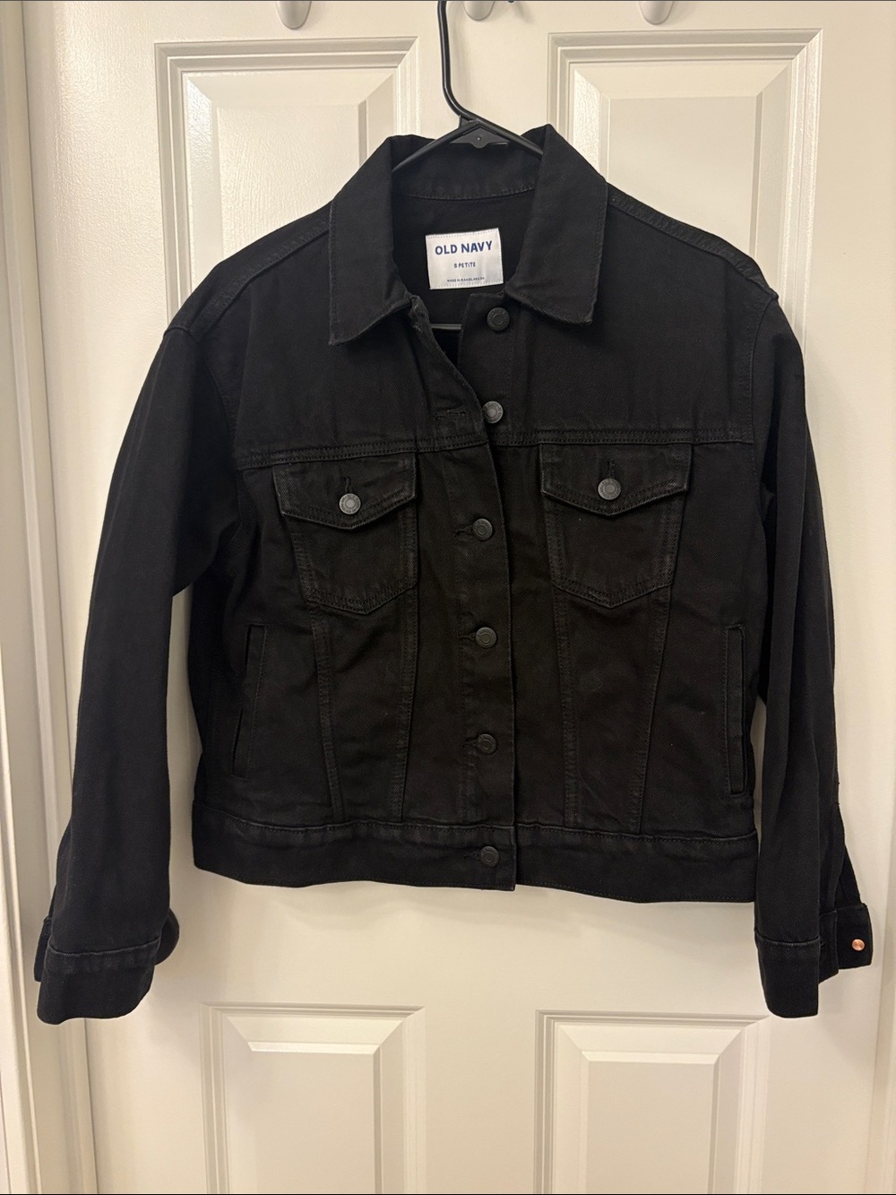 Old Navy Women's Black Denim Jacket size Small Petite